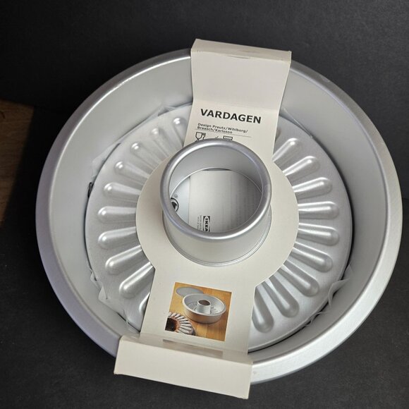 IKEA VARDAGEN Cake Baking Mold With Two Removable Bottoms Silver 802.569.83 Anod - Picture 1 of 10